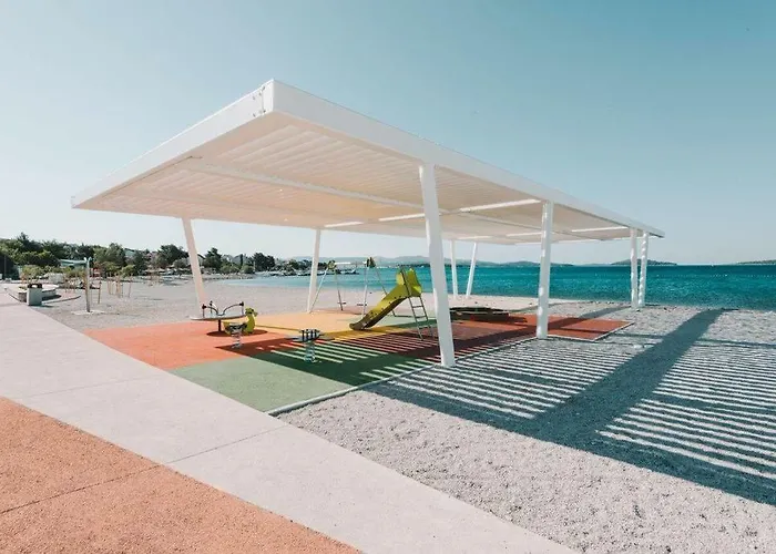 Smart * ברודאריצה